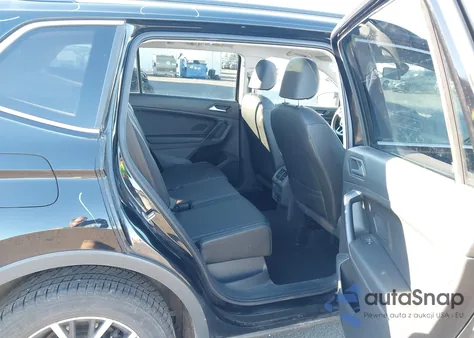 2021 Volkswagen Tiguan 2.0T Se/2.0T Se R-Line Black/2.0T Sel z USA, uszkodzony, nr VIN 3VV2B7AX7MM116372